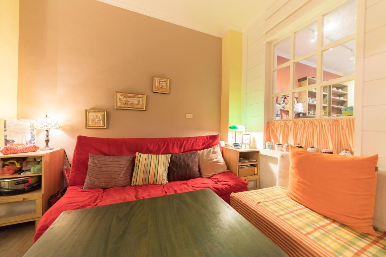 Flower House Apartment เมืองฮวาเหลียน ภายนอก รูปภาพ