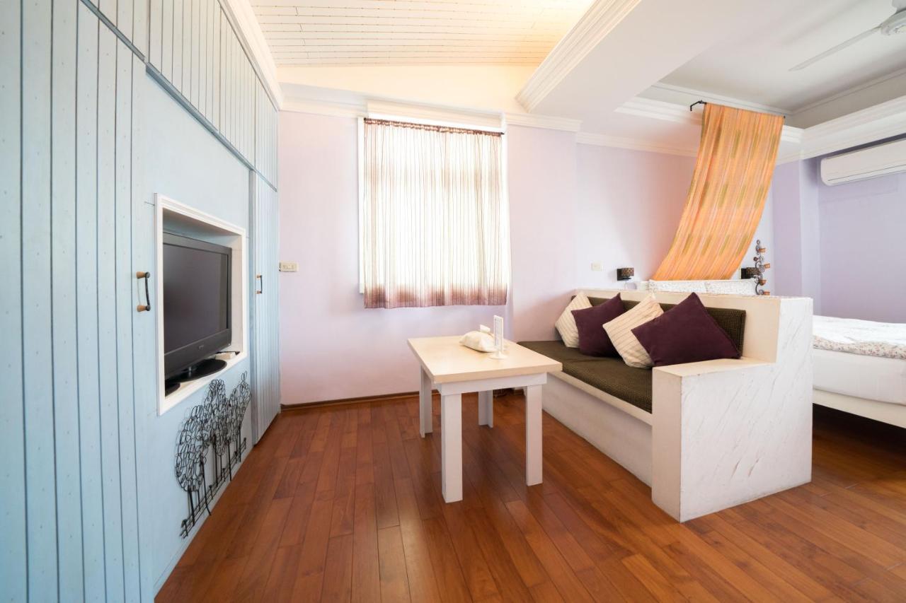 Flower House Apartment เมืองฮวาเหลียน ภายนอก รูปภาพ